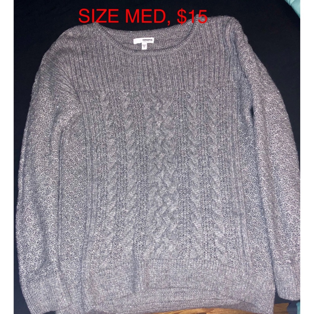 Pull over sweater